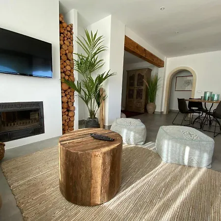 Calle Palomas 13 Willa