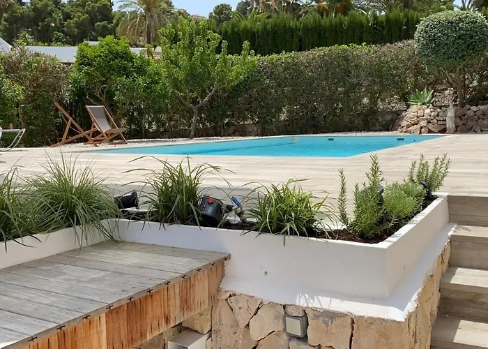 Vila Calle Palomas 13