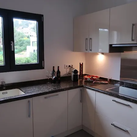 Villa Calle Palomas 13